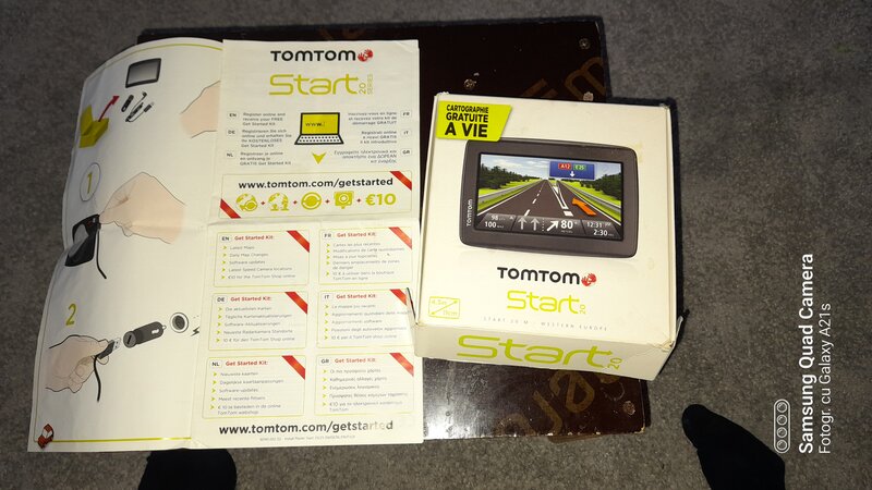 Vand trei GPS-uri (garmin, tomtom, smailo hd)