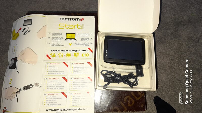 Vand trei GPS-uri (garmin, tomtom, smailo hd)