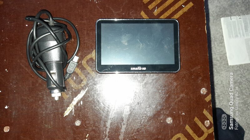 Vand trei GPS-uri (garmin, tomtom, smailo hd)
